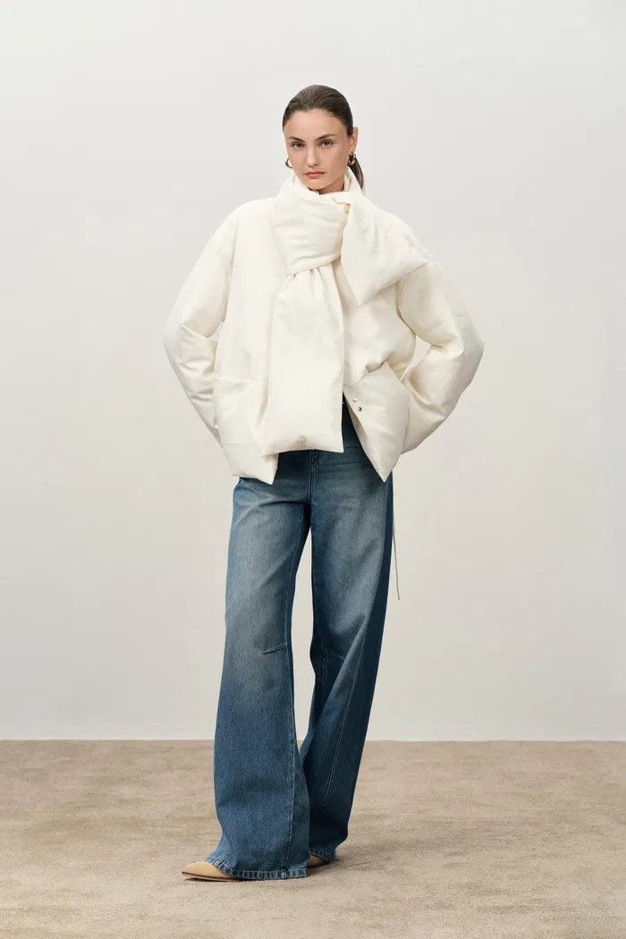 Aimee Detachable Scarf Down Jacket in Hollow Yarn Fine Twill